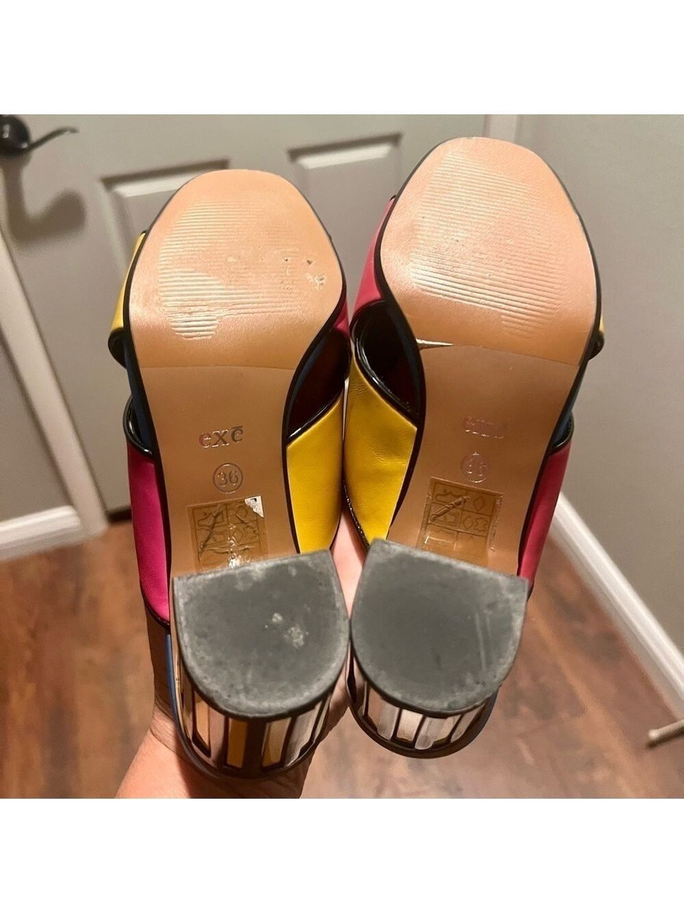 EXÉ color block leather slip on heels. Size 36 - Picture 7 of 8